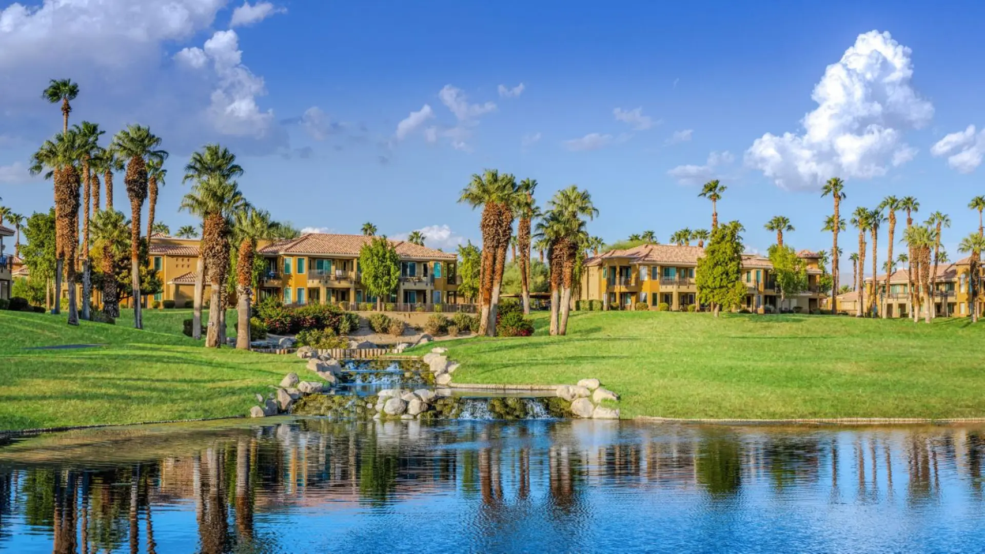 Marriott Desert Springs II Luxury Guest Room
