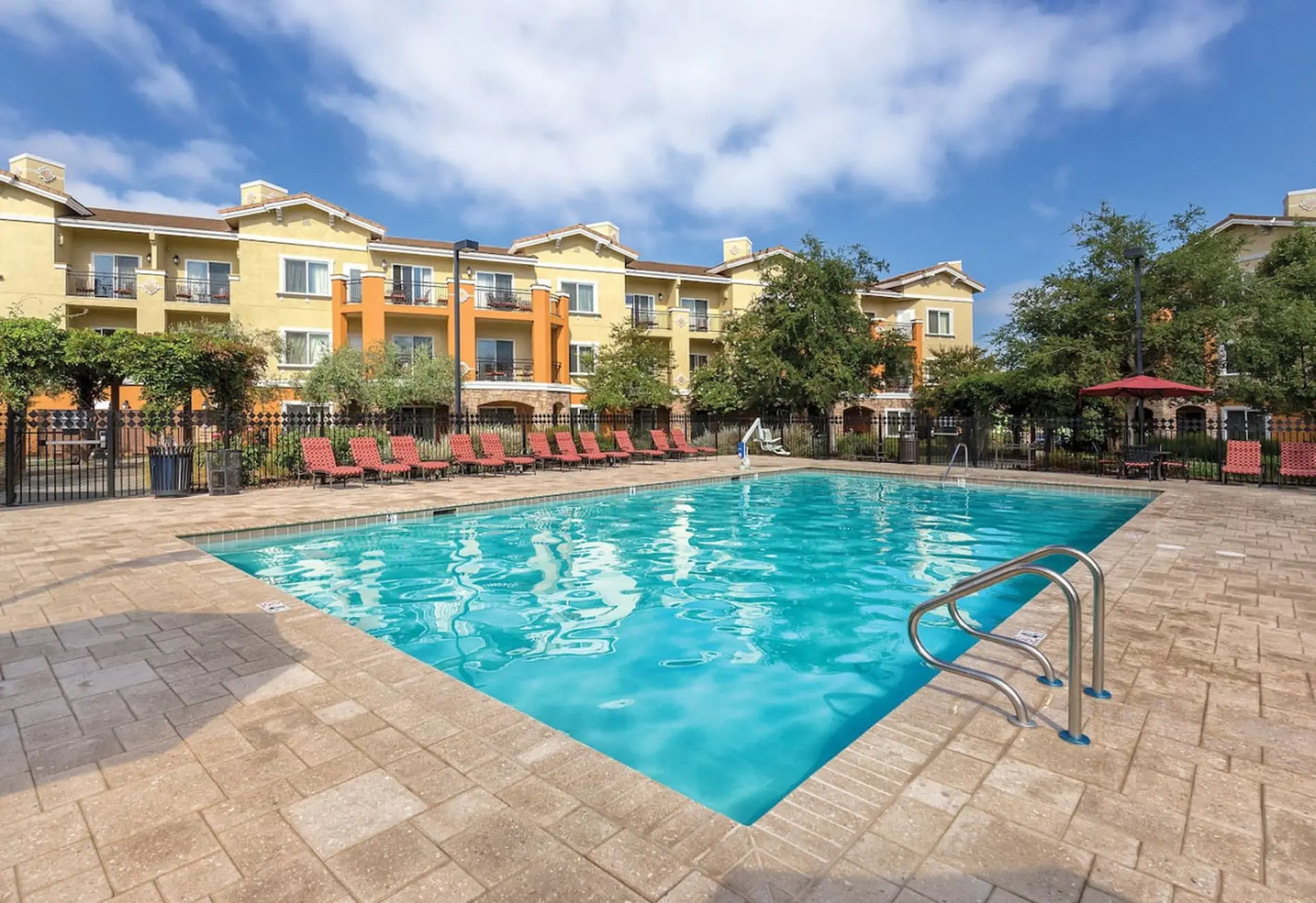 Beautiful Hotel in Vino Bello Resort - 1BD Sleeps