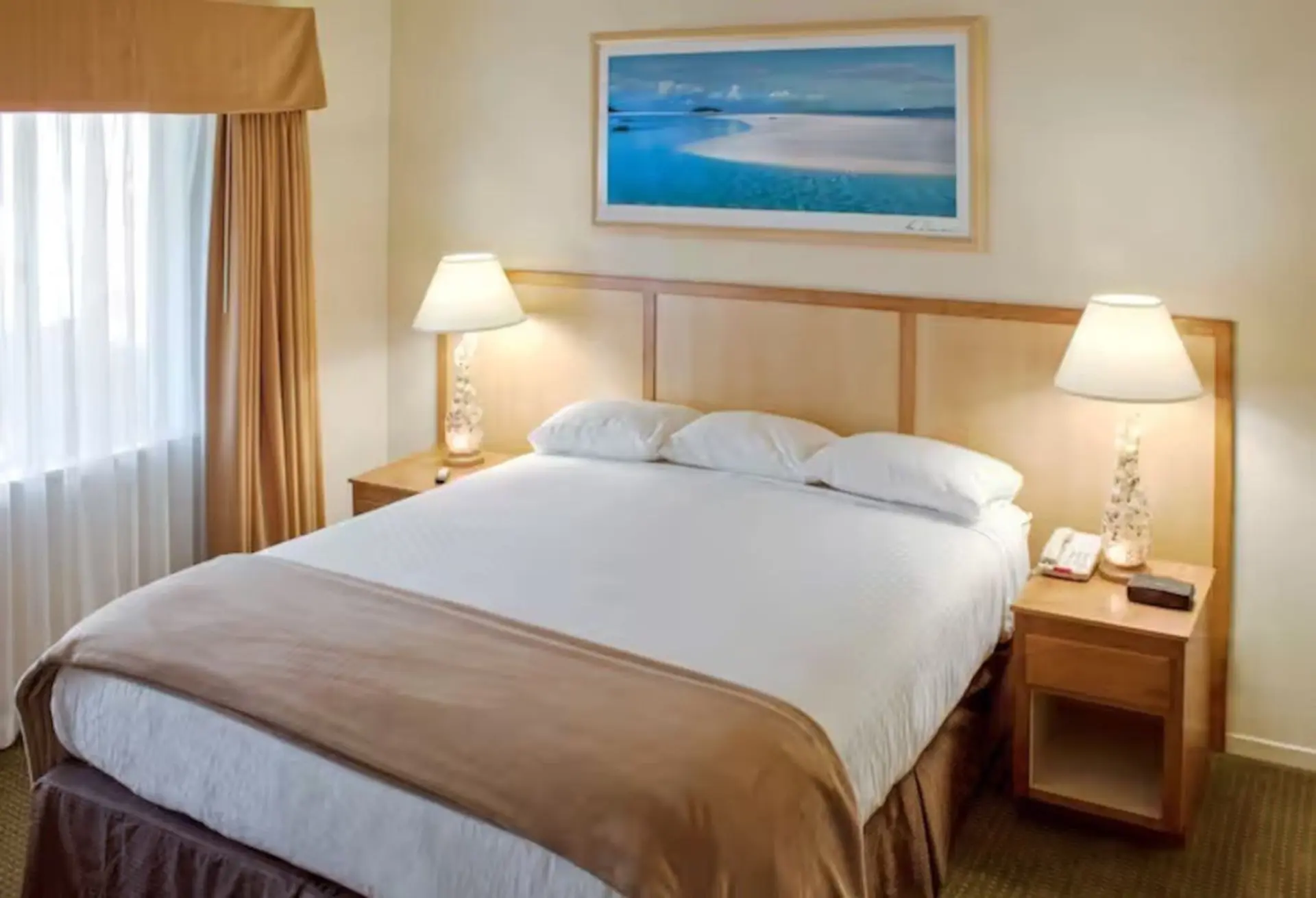 Diamond - San Luis Bay Inn - ST