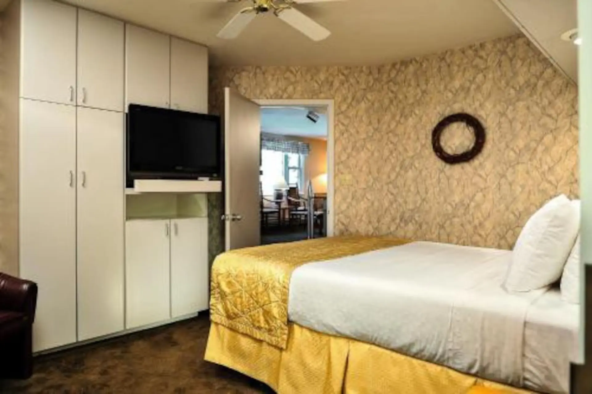 Diamond - The Historic Crags Lodge - 2BD