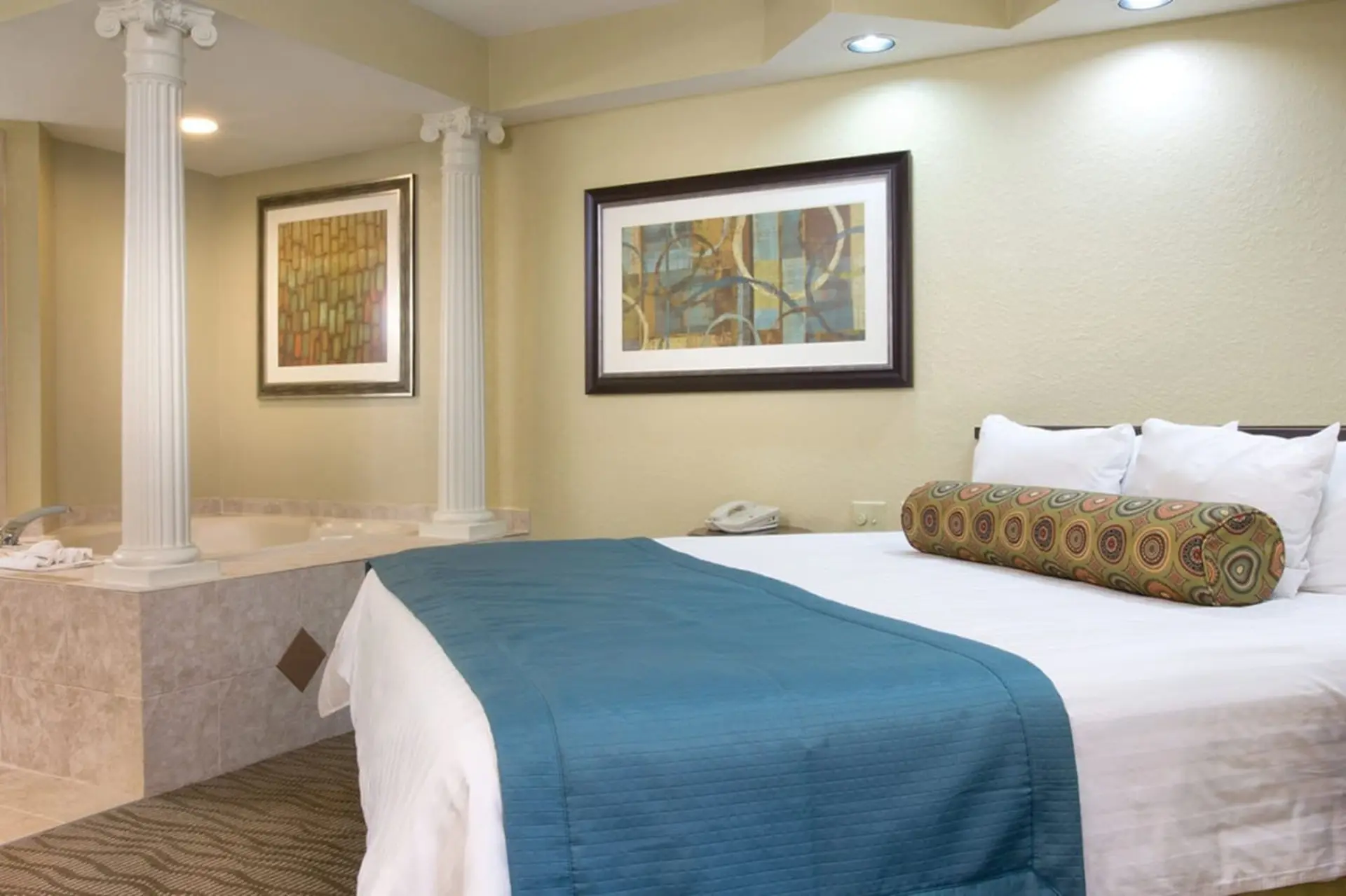 Beautiful Resort in  Star Island 2BD