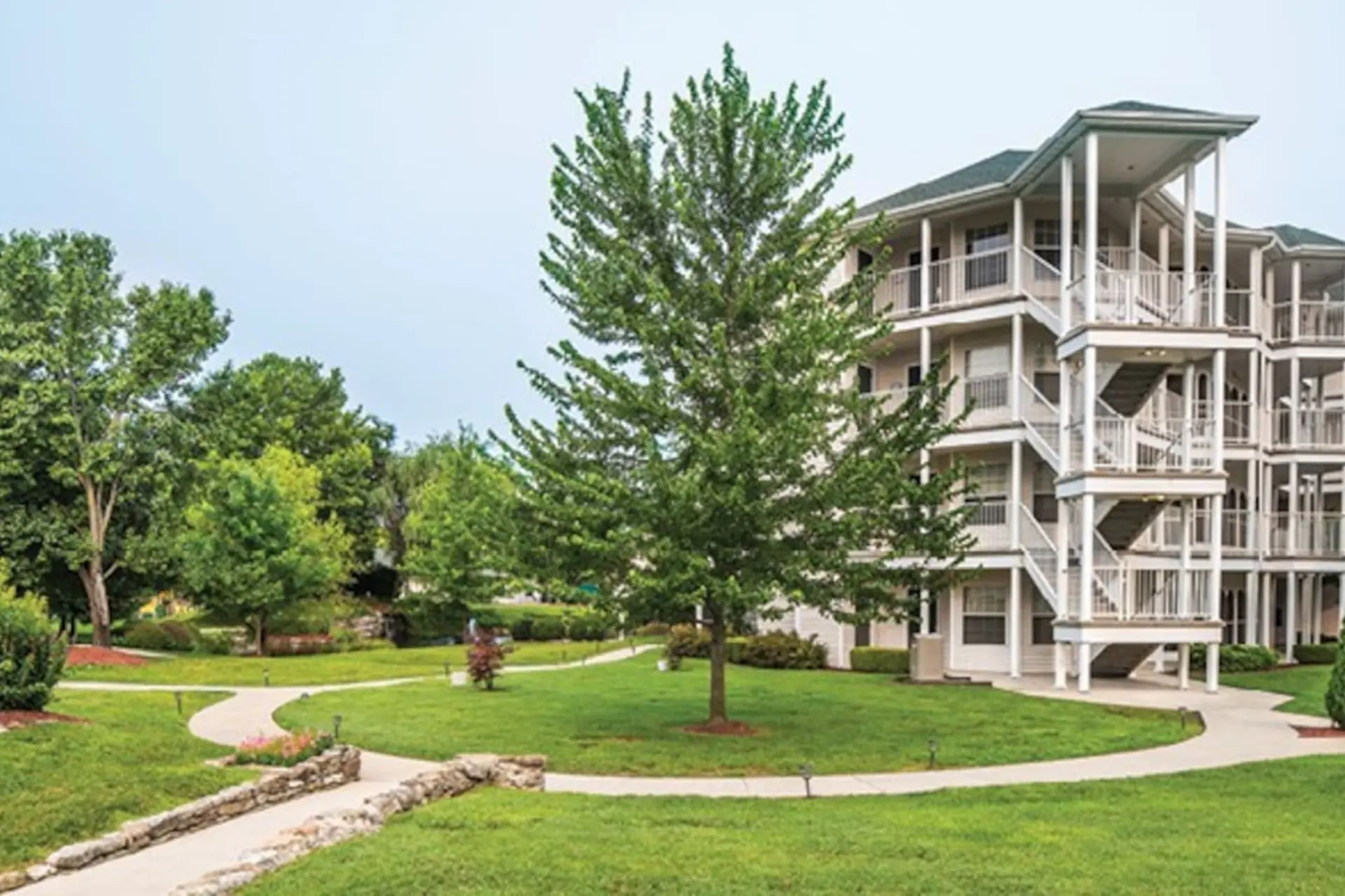Diamond - The Suites at Fall Creek - ST