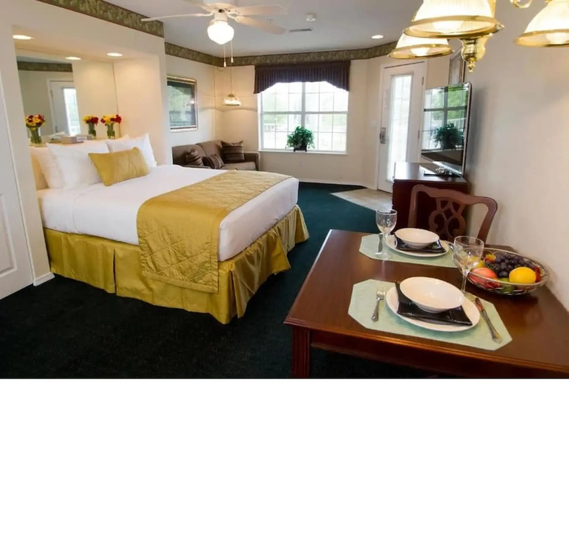 Diamond - The Suites at Fall Creek - ST