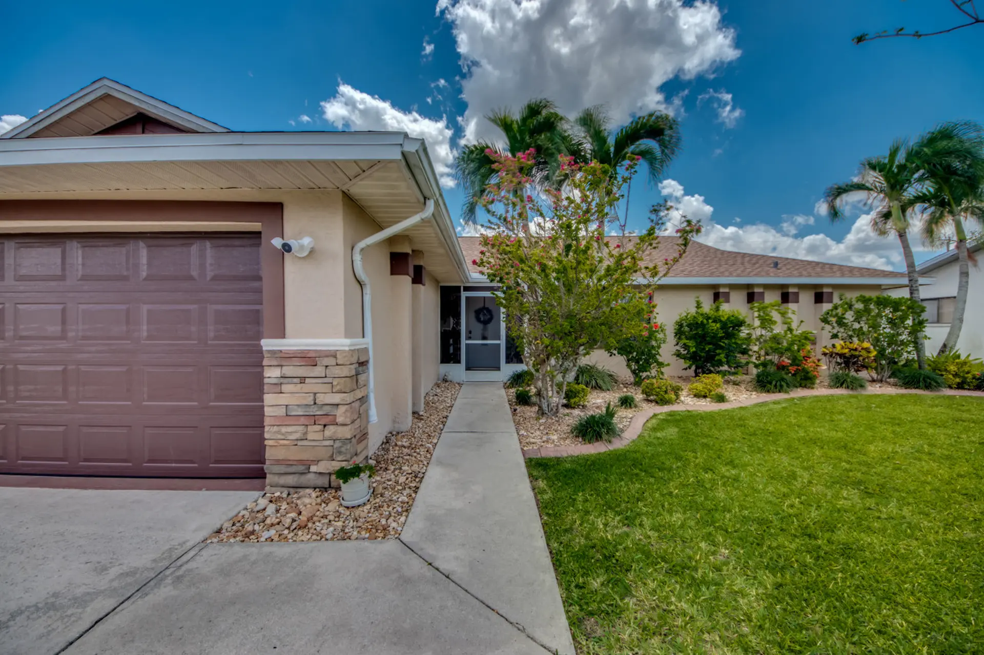 Sunshine Pool Cape Coral Home