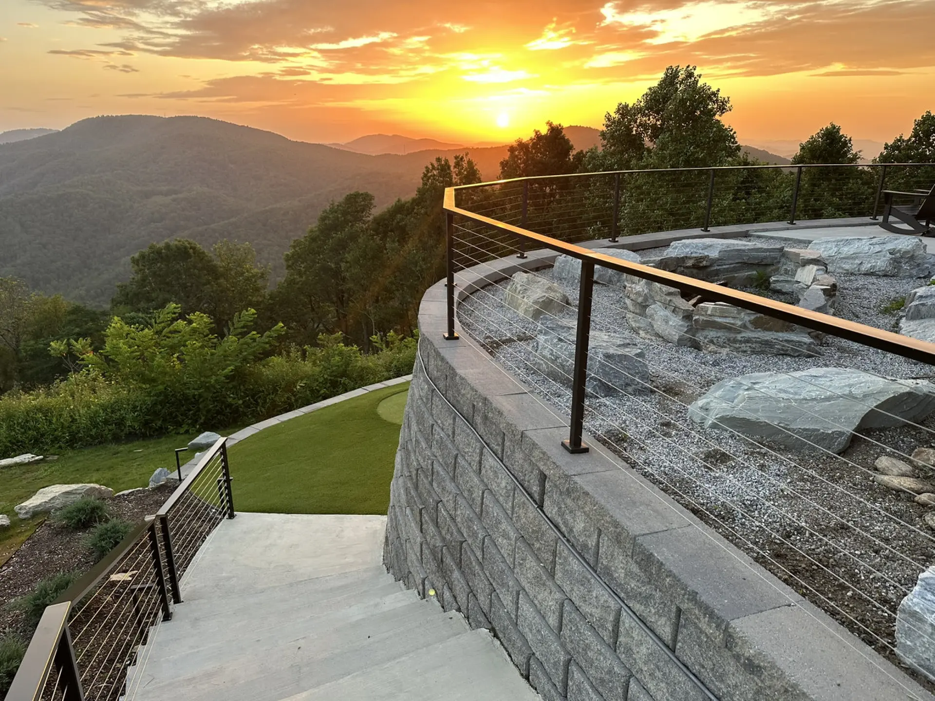 Magnificent Panoramic Mountain Views  Hot Tub Golf