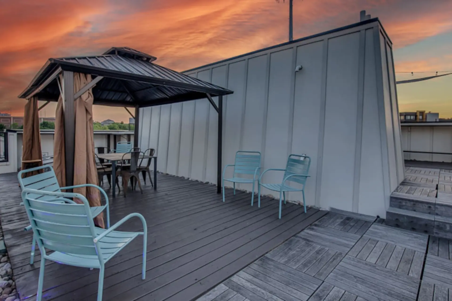 19 Bed Downtown Rooftop Gameroom Walk To Broadway