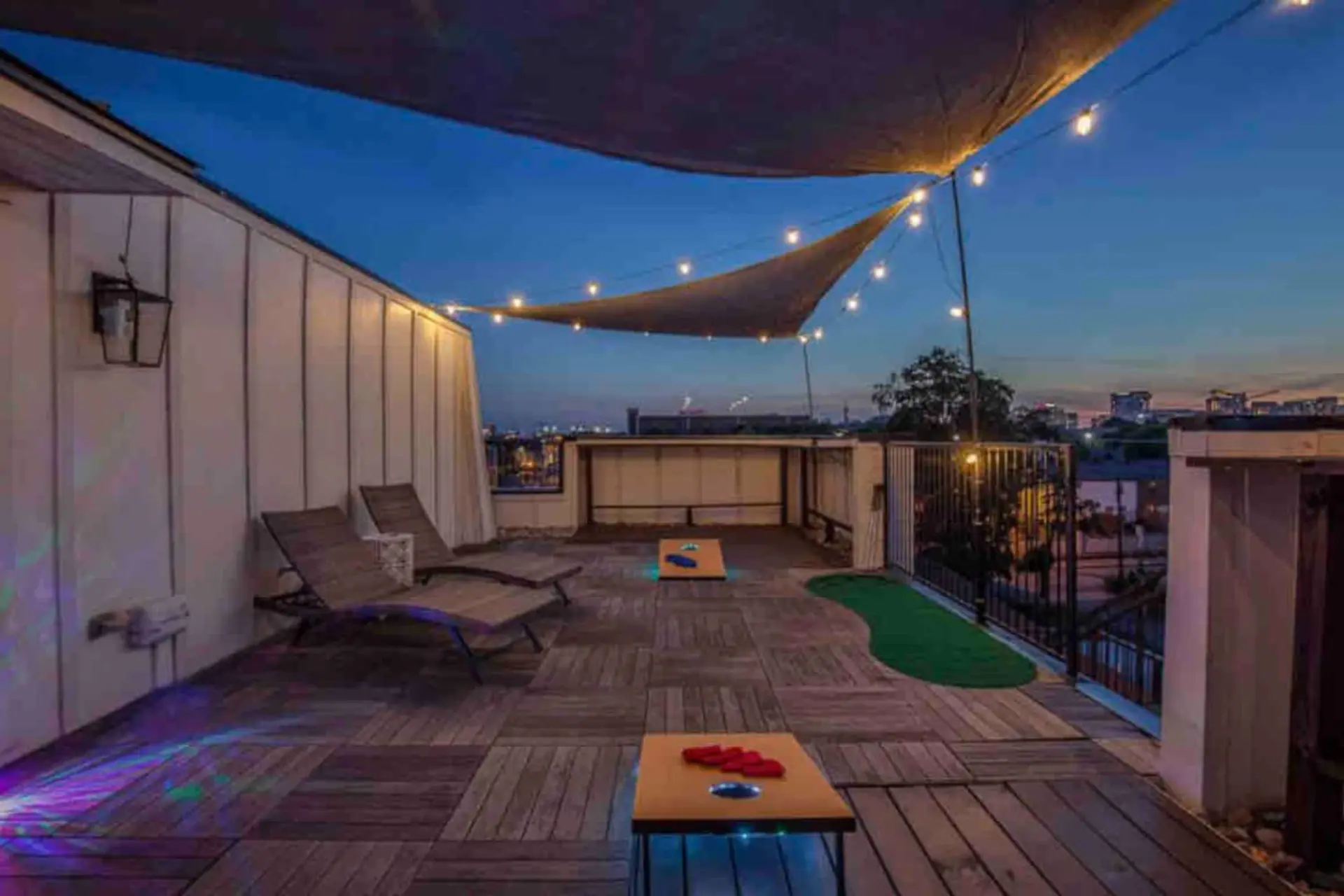 18 Bed Downtown View Walk To Broadway