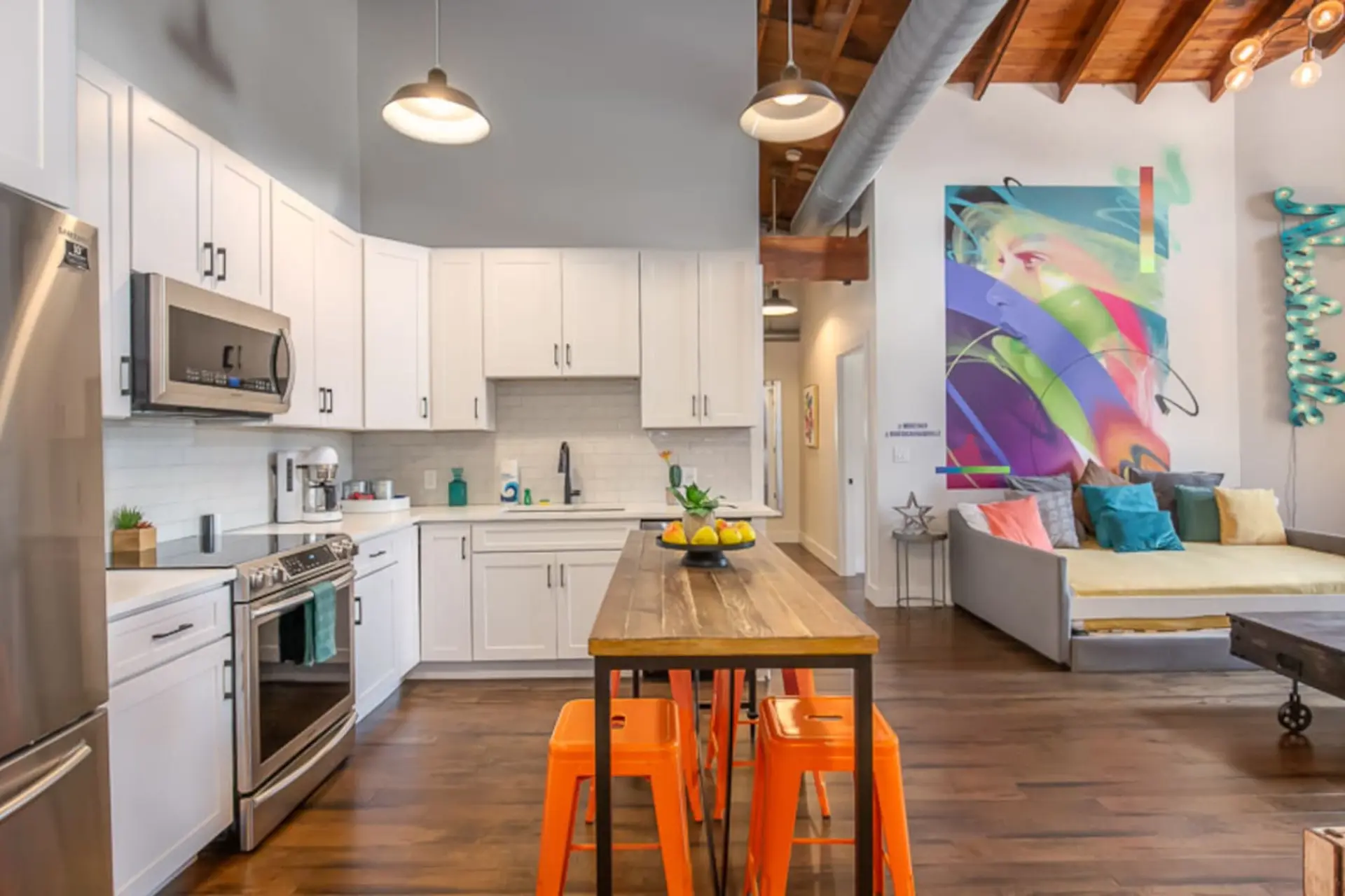 7 Bed Downtown Loft with Pool & Speakeasy