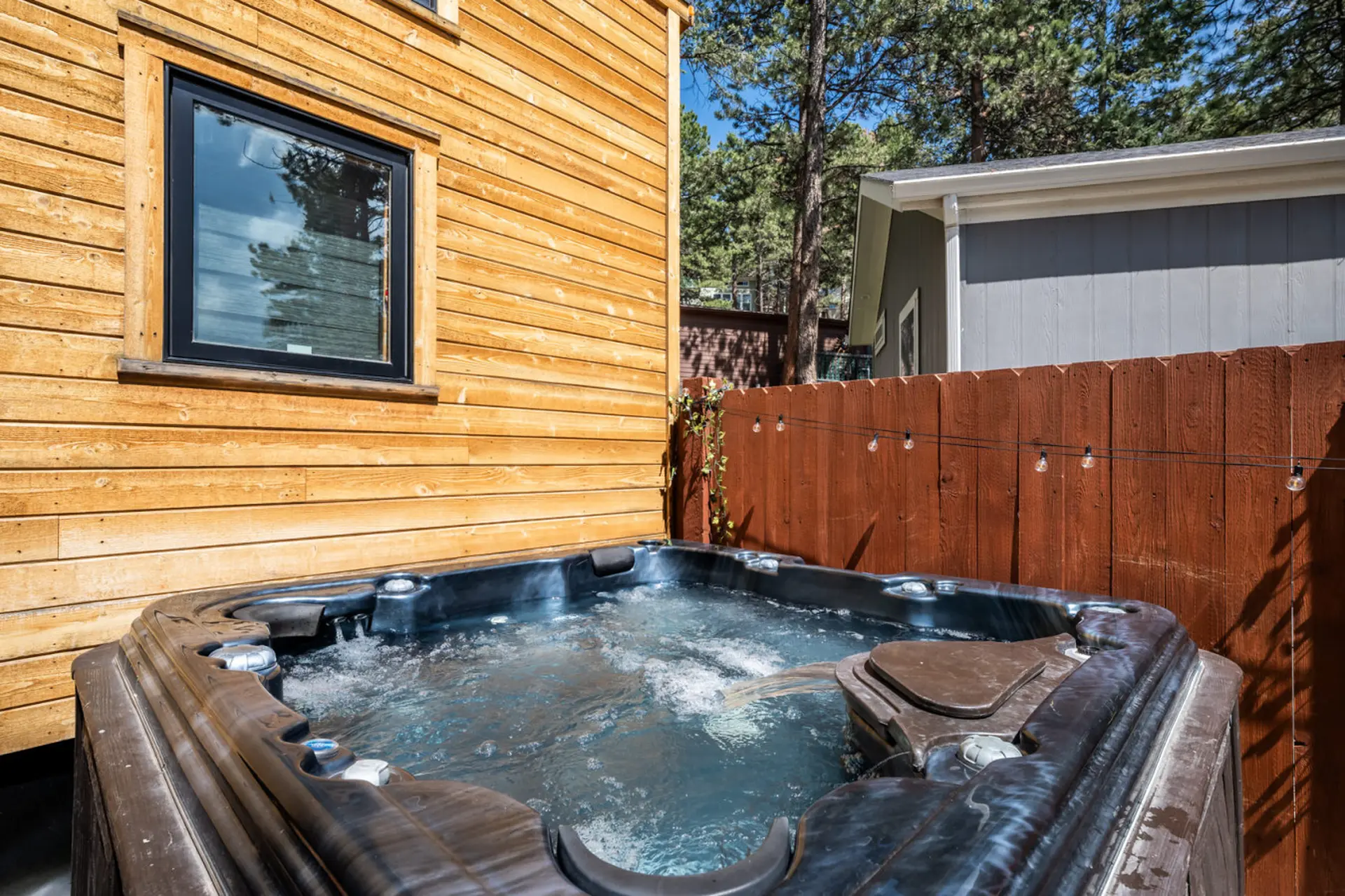 Luxury Glamping | Hot Tub, Firepit & Grill