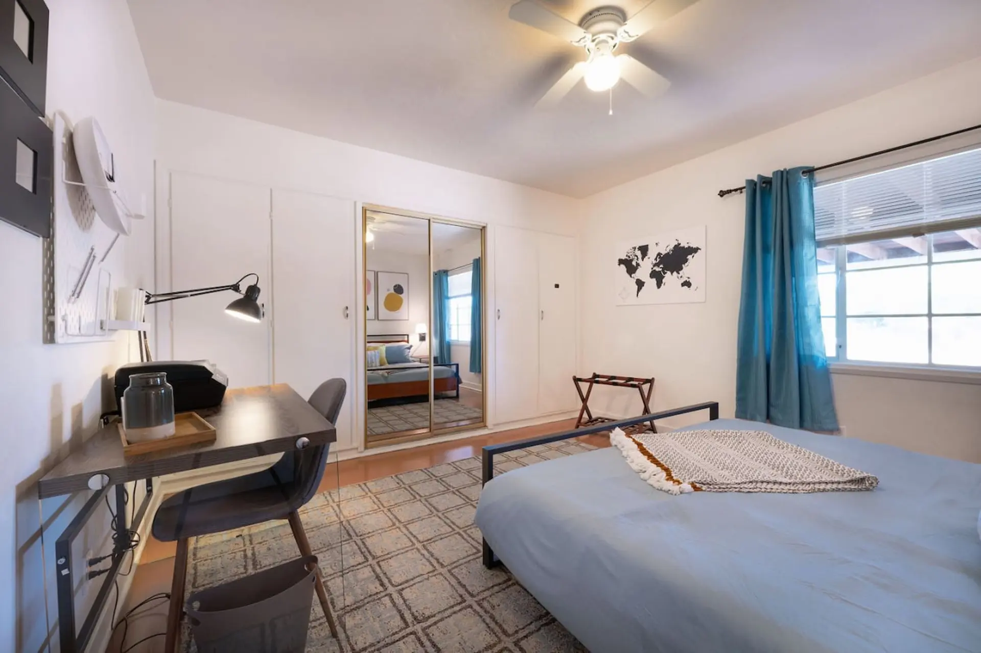 Cali 2BR Getaway – Firepit, Yard & Spring Charm