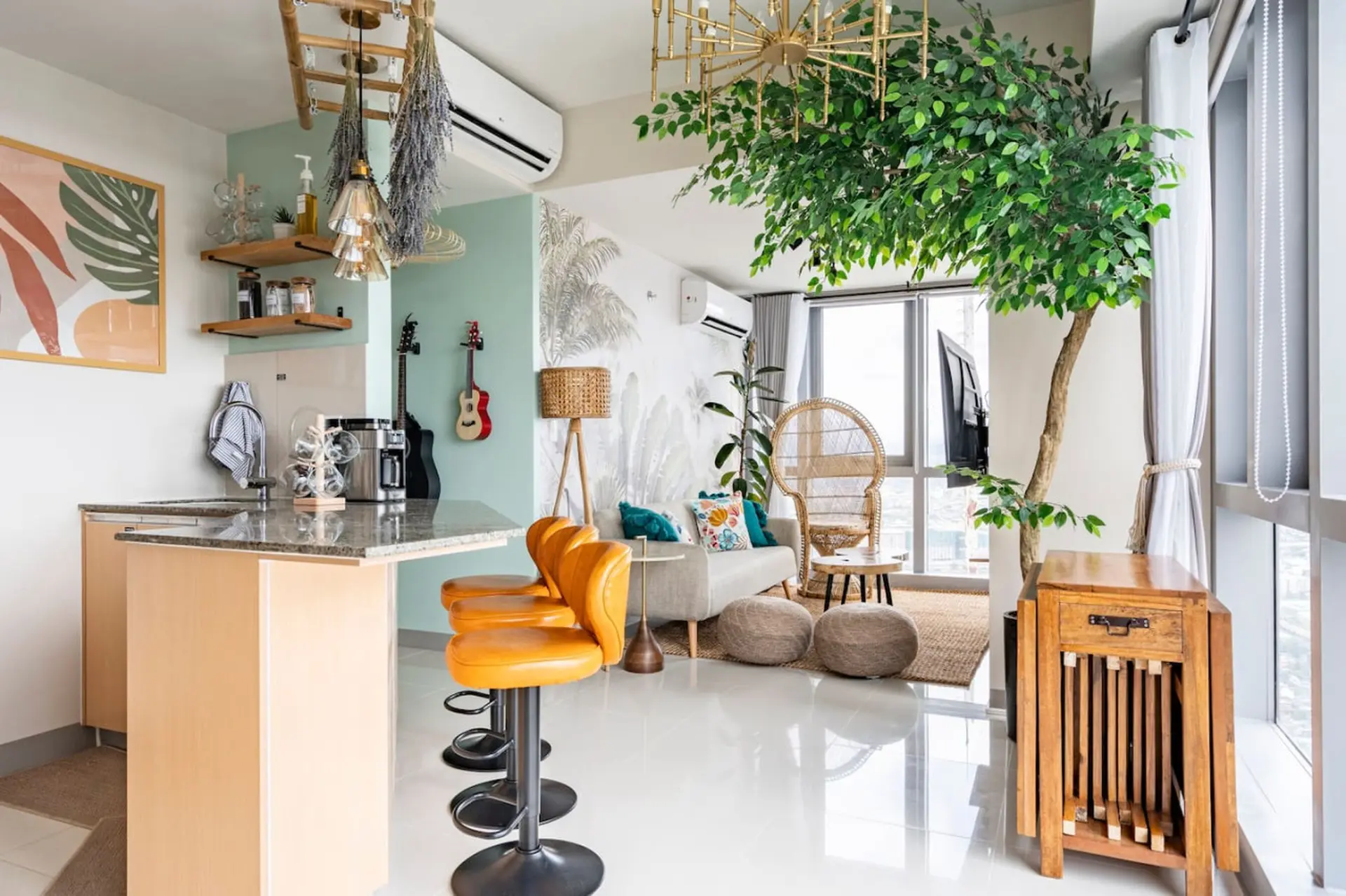 Tree of Life Penthouse 3BR w/Gym, Pool, Sauna+More