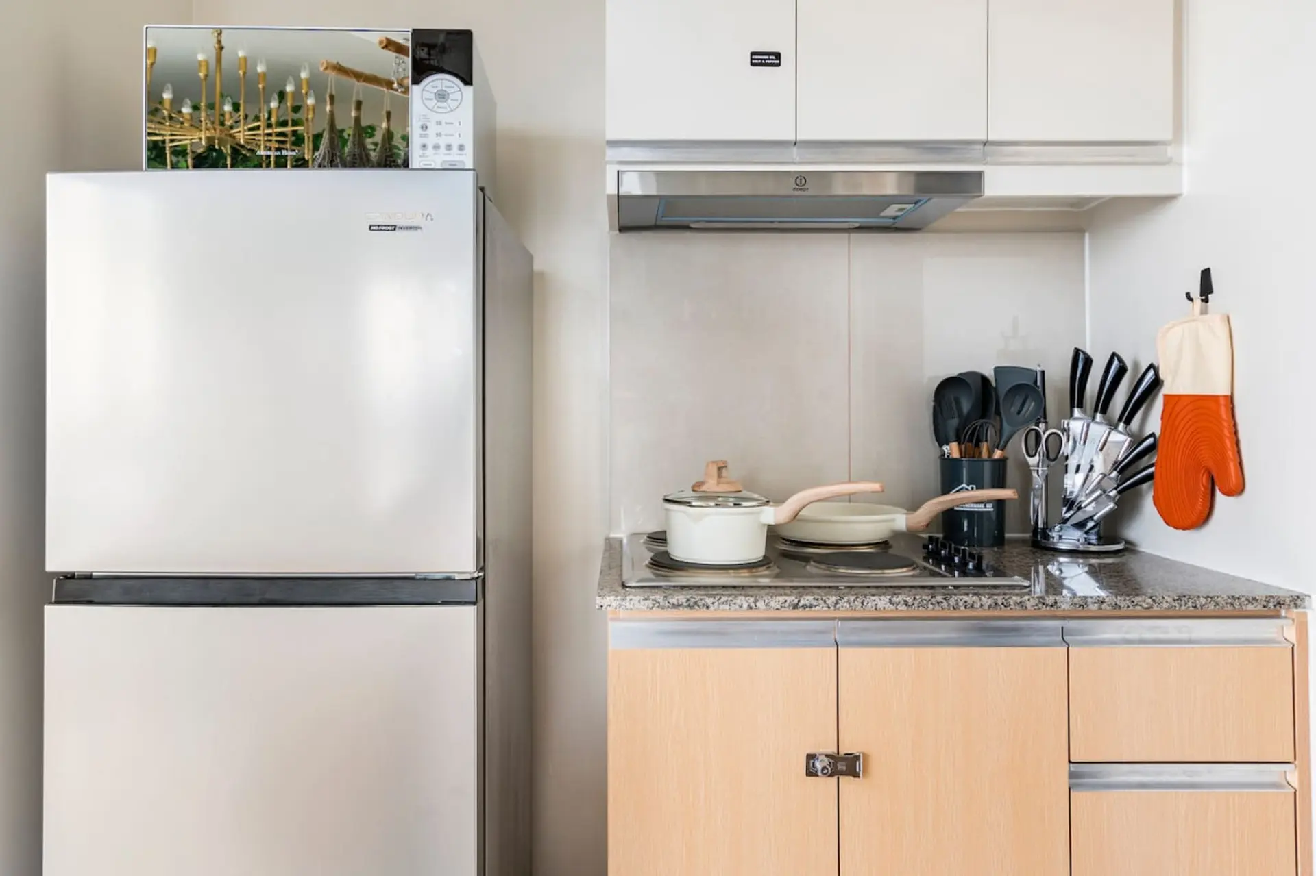 Tree of Life Penthouse 3BR w/Gym, Pool, Sauna+More