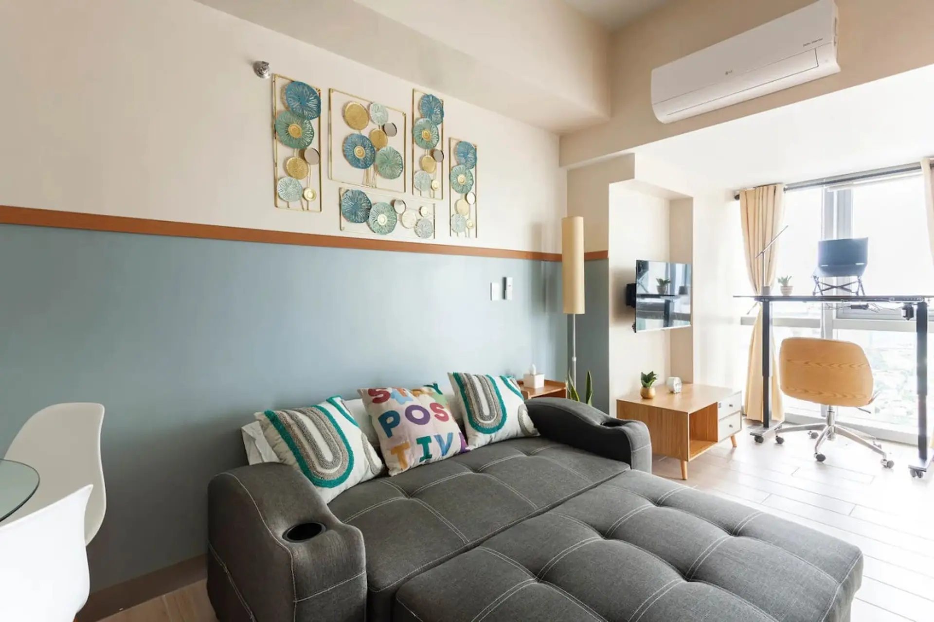 The Sweet Escape 1 BR w/ Pool, Sauna, Gym & More!