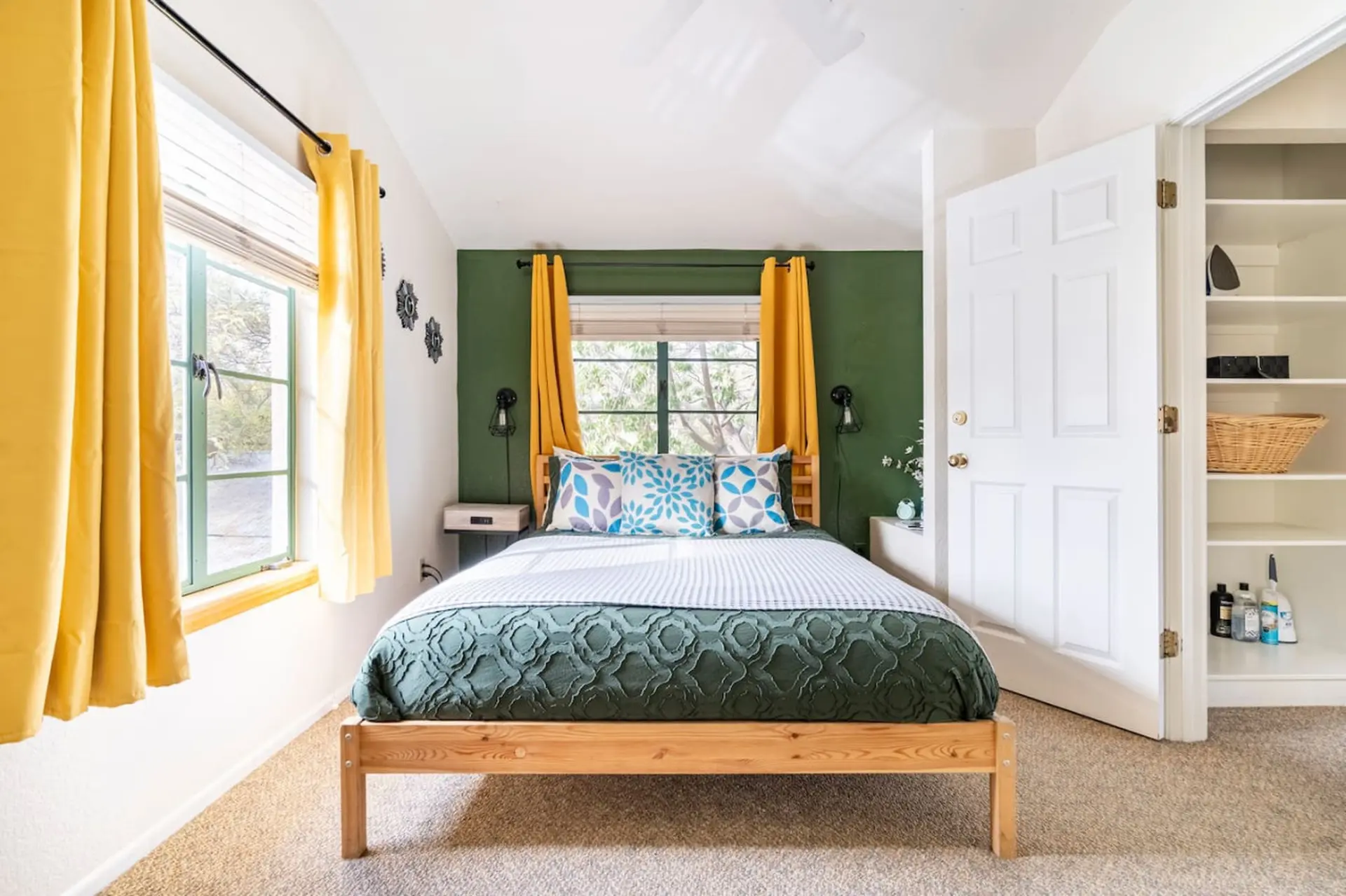 Vibrant 2BR – DT Living, Stylish & Serene Stay!