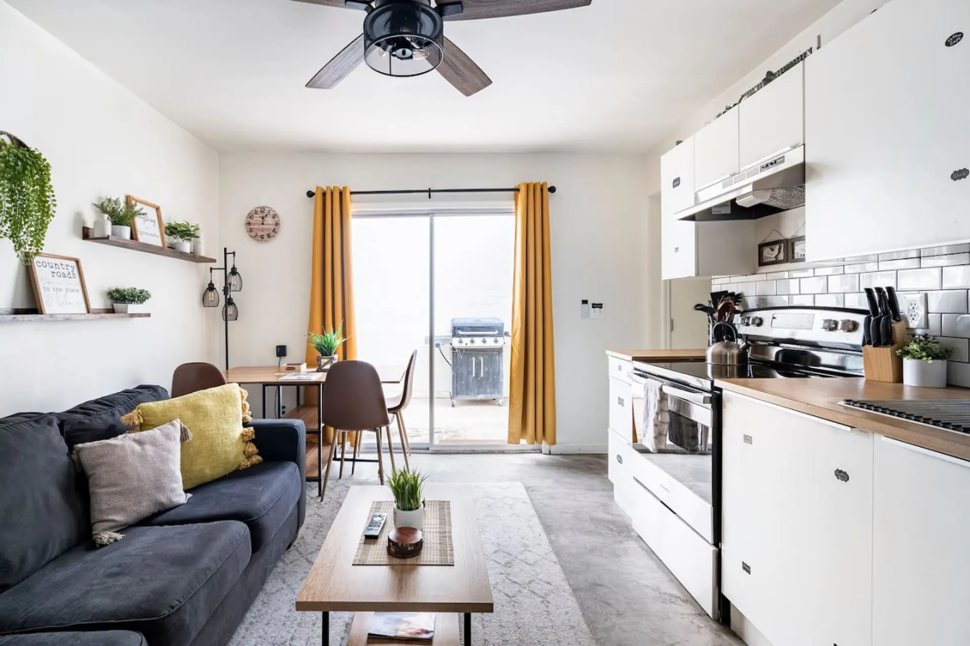 Bright 2BR Oasis – Desert Charm & BBQ Nights!