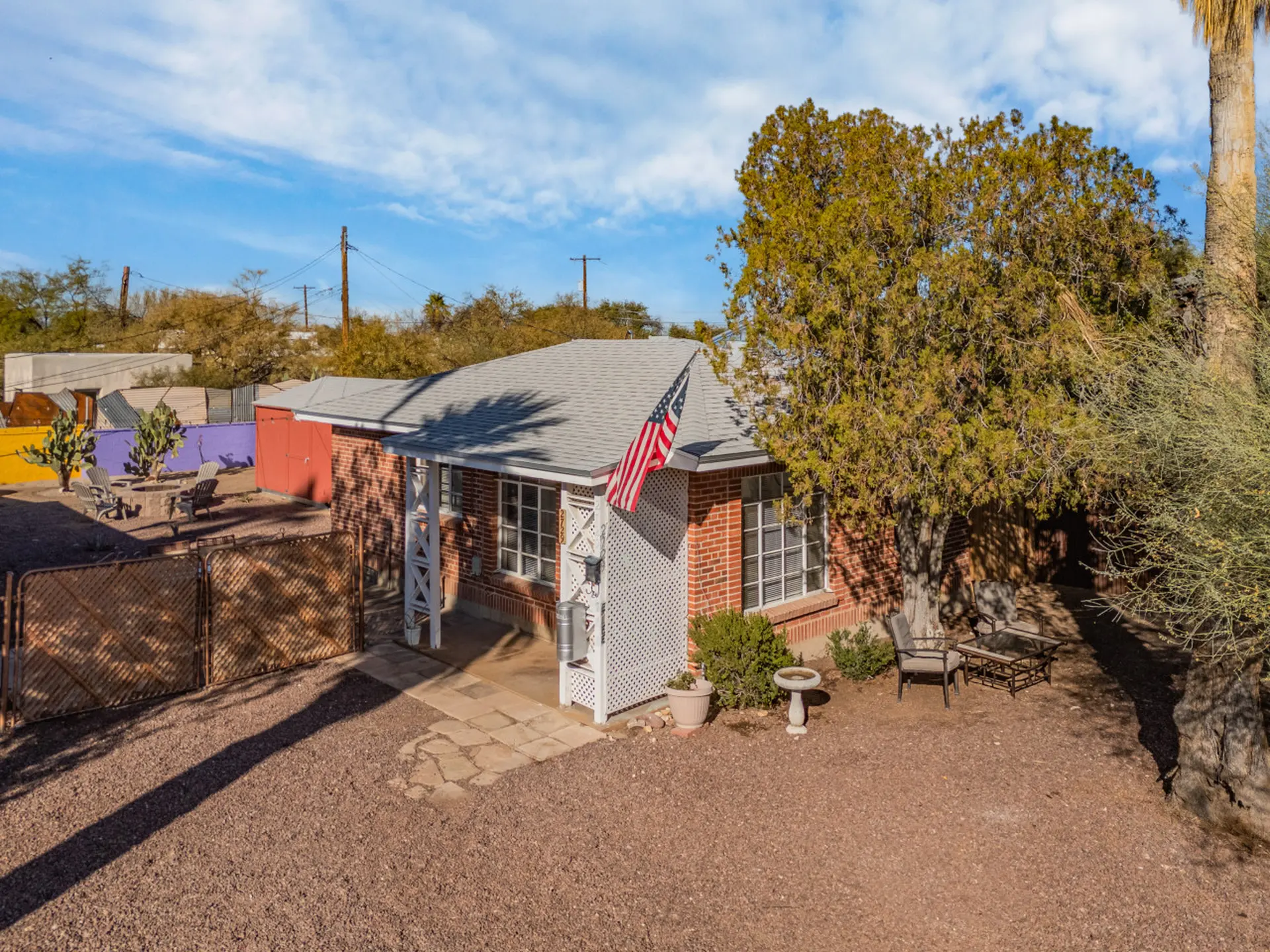 Springtime Oasis! Sun-Kissed 1BR Near UofA