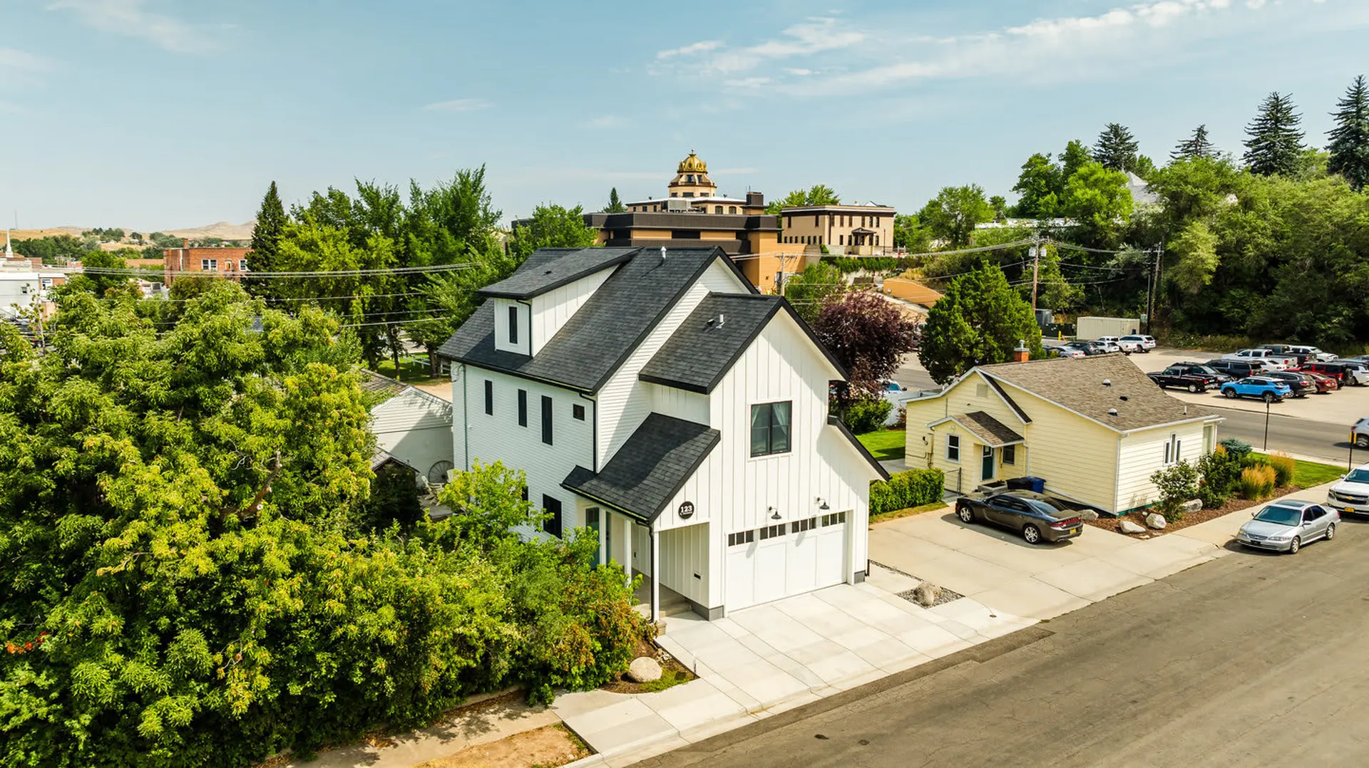 The Pearl - Luxe Gem | Fire Pit, King & Walkable