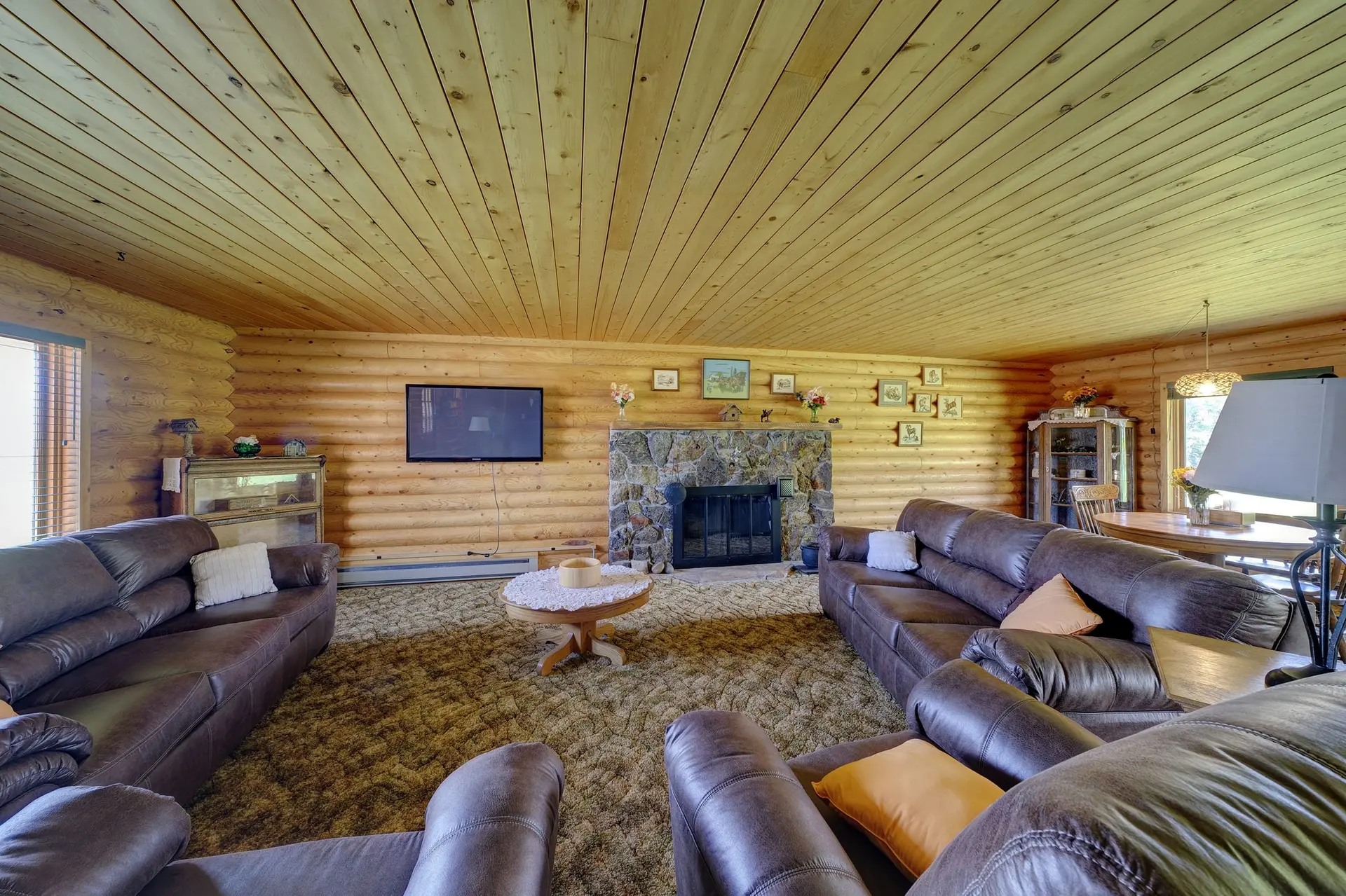 Greater Buffalo Cabin Escape