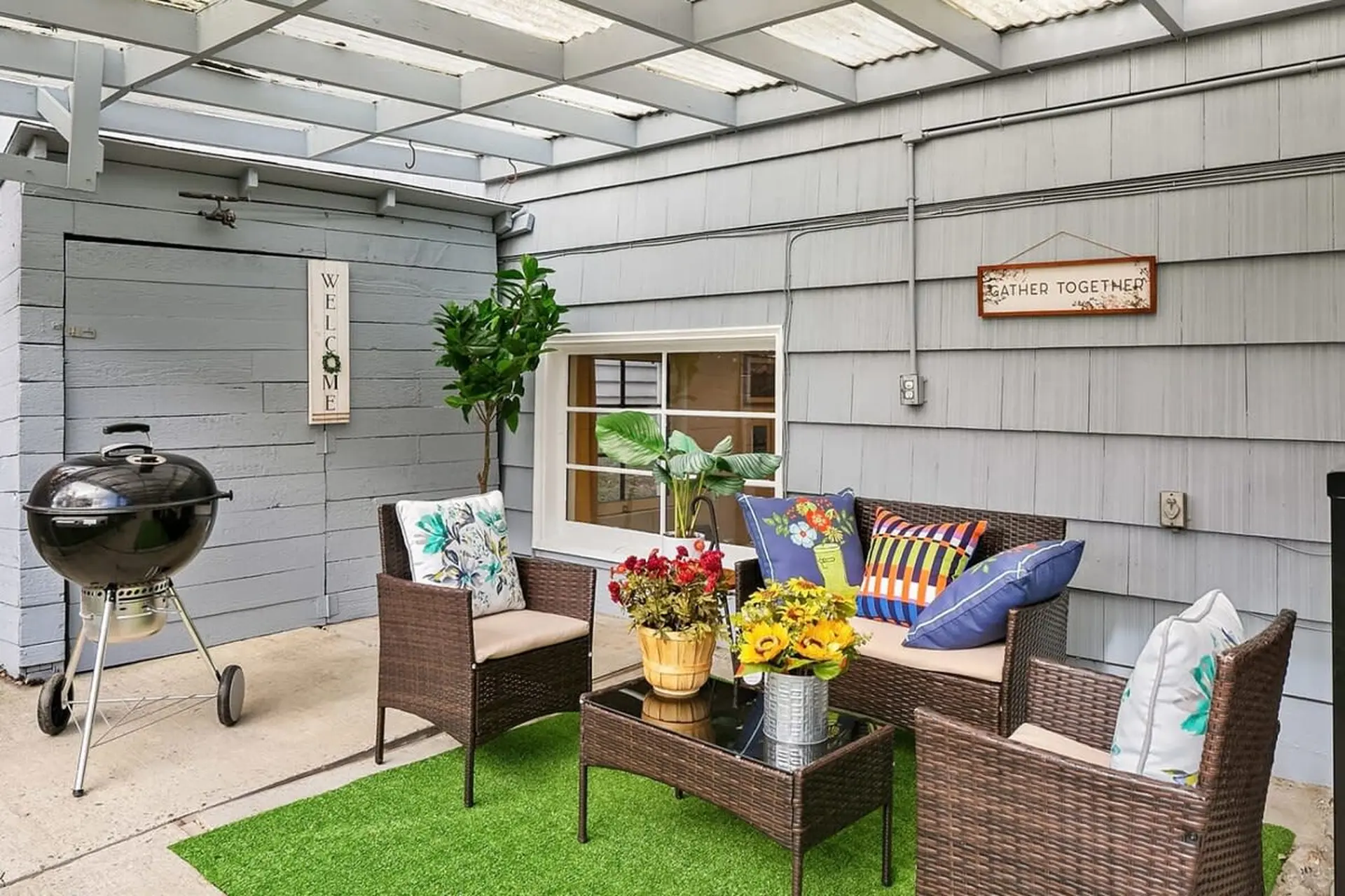 Cozy Getaway Yard House with BBQ - UW - Children H